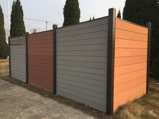 Quadro de alumínio WPC que cerca a segurança interna exterior do estilo da ripa