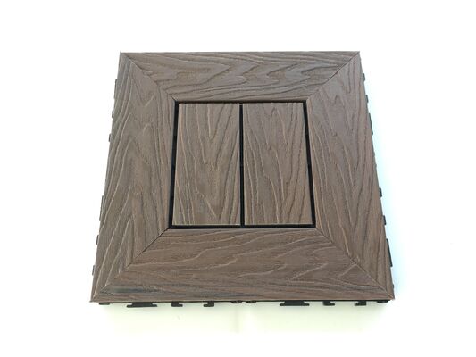 DIY WPC Deck Tiles 30 * 30 CM Pisos externos de grãos de madeira natural para pátio doméstico
