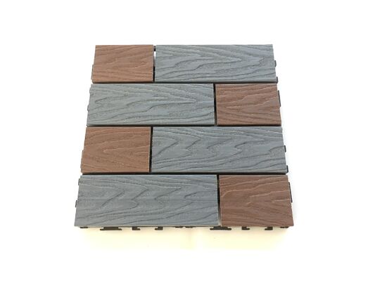 DIY WPC Deck Tiles 30 * 30 CM Pisos externos de grãos de madeira natural para pátio doméstico