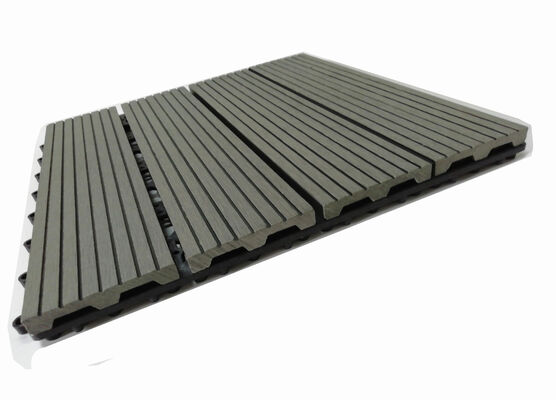 Casa ao ar livre WPC Deck Tiles 30x30CM Pisos DIY duráveis ​​com aparência de madeira natural