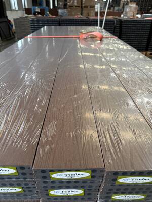 O composto durável do material de construção almofada o Decking exterior da mobília de WPC
