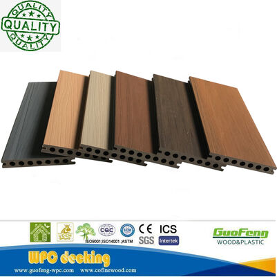 Deck composto de plástico de madeira de coextrusão para pisos externos à prova d'água