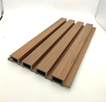 Revestimento de parede WPC externa de 26 mm para jardim