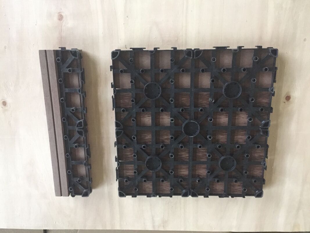 Casa ao ar livre WPC Deck Tiles 30x30CM Pisos DIY duráveis ​​com aparência de madeira natural